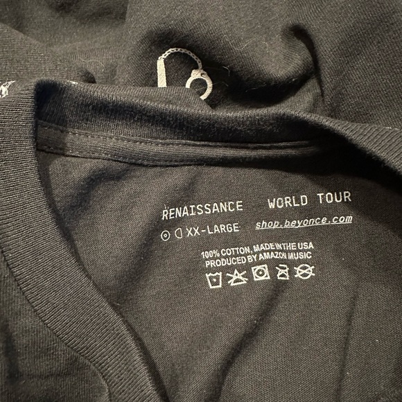 Beyoncé Renaissance Tour T-Shirt - Picture 4 of 5